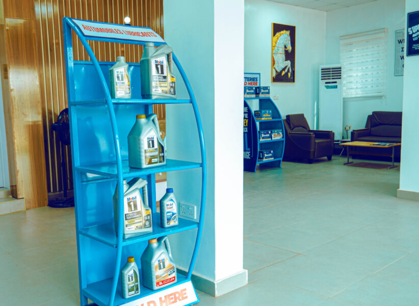 Quality Engine Oil Sales